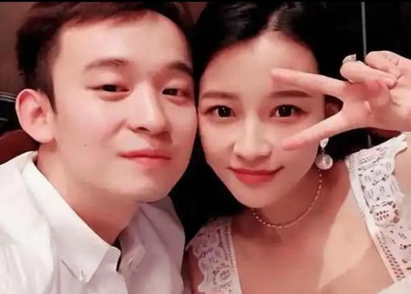 民信配资 离婚2年，再看董子健和孙怡，一个身价过亿，一个证实金星没说错